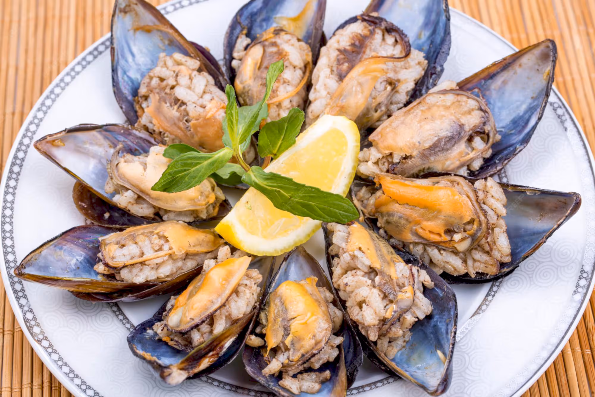 midye dolmasi stuffed mussels turkish food isolated white background turkish style 693630 7647